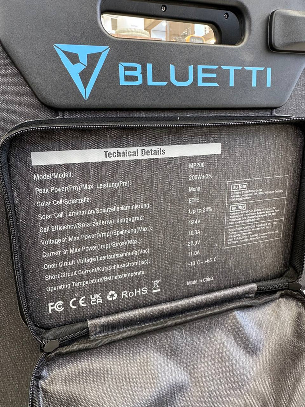 پنل خورشیدی bluetti مدل mp200