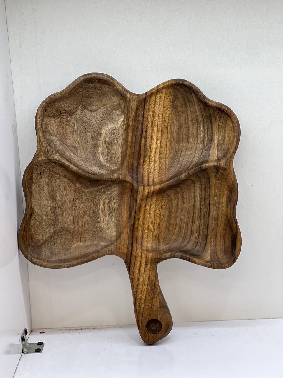 اردوخوری چهار قسمتی چوب گردو طرح شبدر