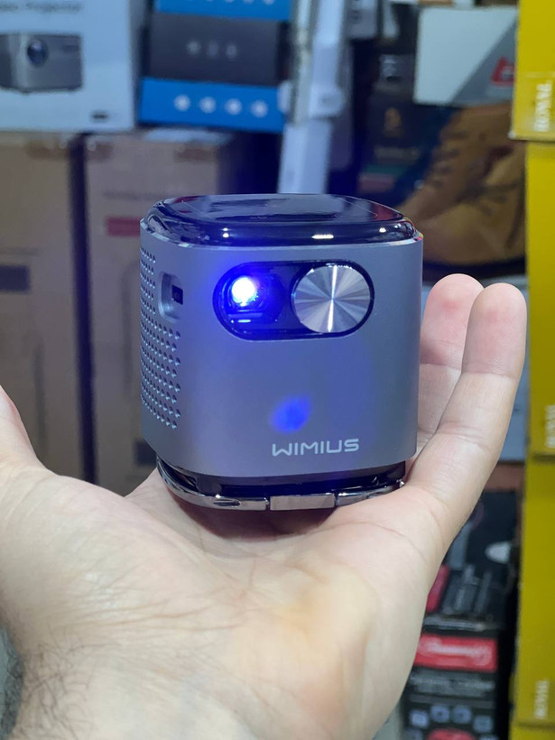 مینی پروژکتور شارژی WIMIUS Q2 DLP